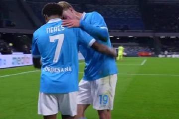 意甲焦点战：那不勒斯力克亚特兰大，轻松登頂(dǐng)榜(bǎng)首(shǒu)