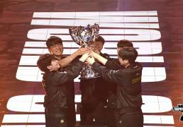 LOL六冠王传奇誕(dàn)生！Faker加里奥登场，T1决勝(shèng)局爆發(fā)，创造新(xīn)神话