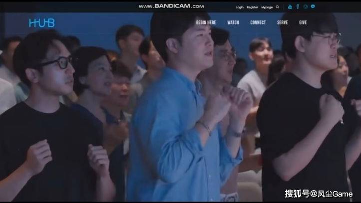 LOL历史最惨冠军AD诞生！临近世界赛被(bèi)粉丝逼宫：不(bù)换人不(bù)买周边