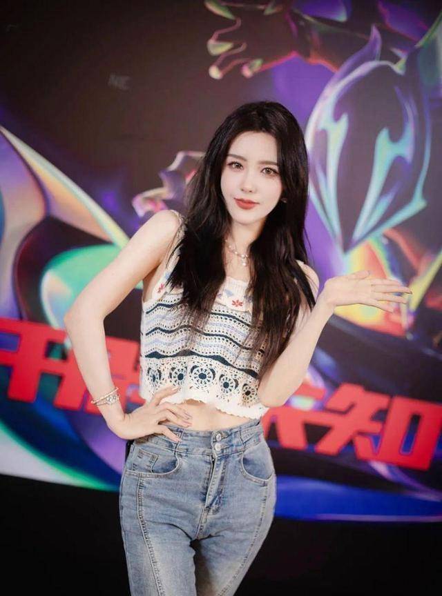 Rita的逆(nì)袭之路!电竞解说到娱乐圈女神,跨界走(zǒu)得飞起!