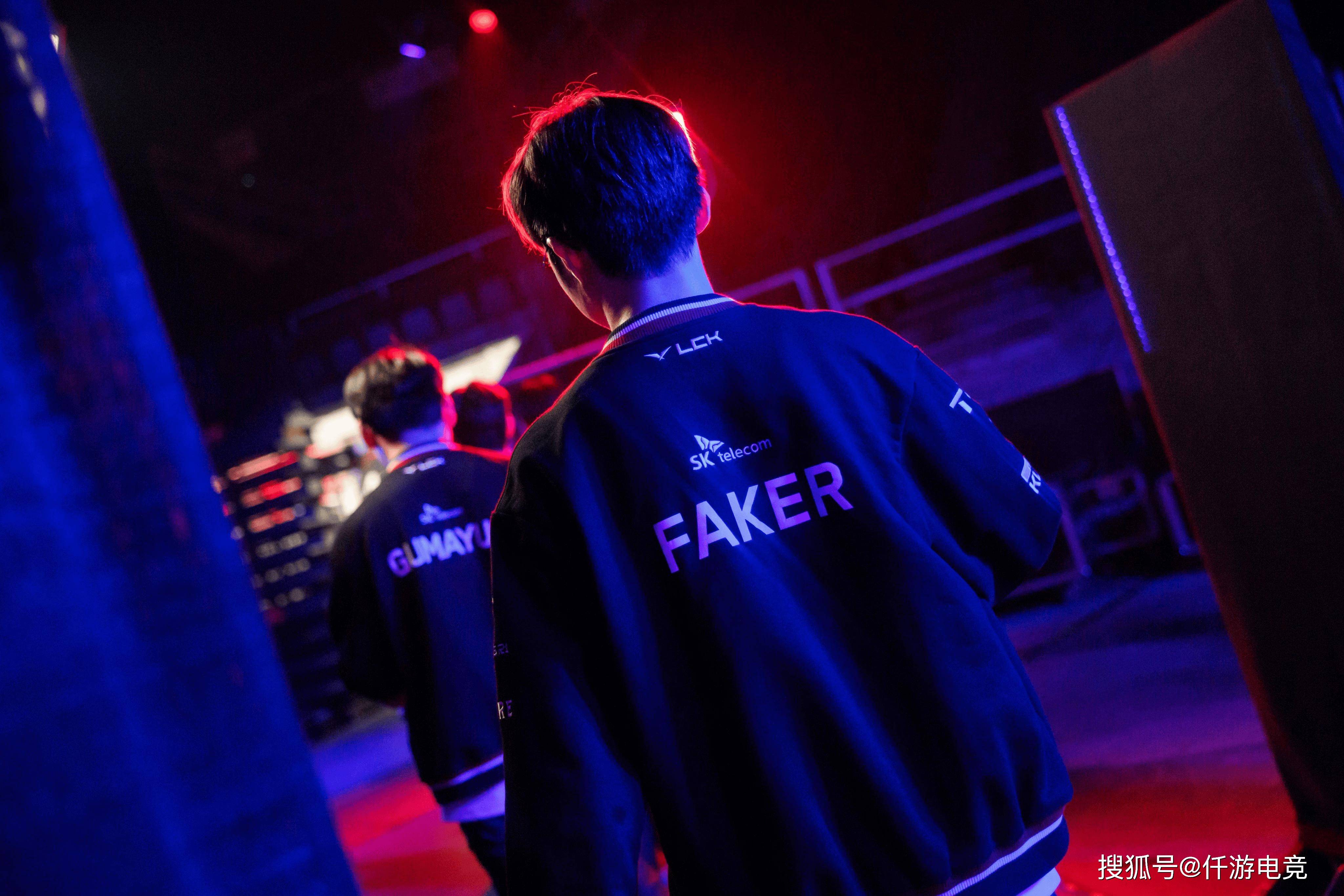 Faker回应退役！LPL解(jiě)说米(mǐ)勒盛(shèng)赞Faker！JDG和WBG连續(xù)打2場(chǎng)BO3！