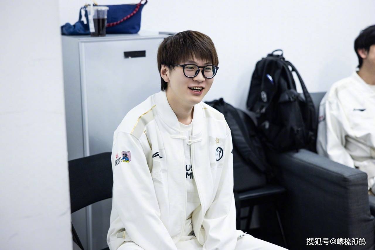 流量好喫(chī)也得咽的下才行!继朱開(kāi)后,又(yòu)一(yī)位主播被IG取消解说权