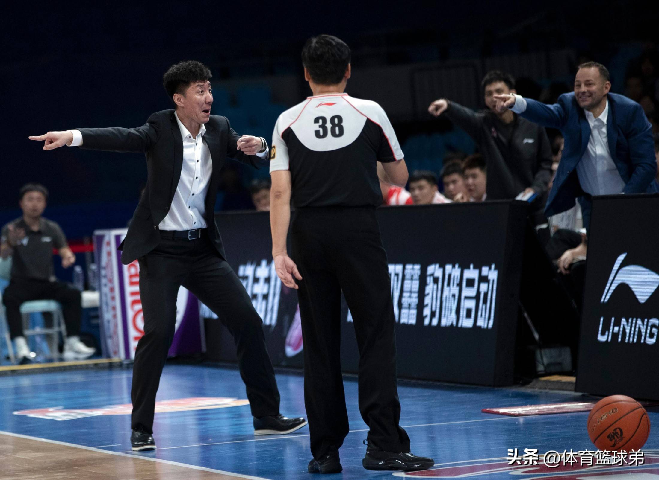 CBA破冰!扩军、升降级双管齐下,联赛迎来巨变