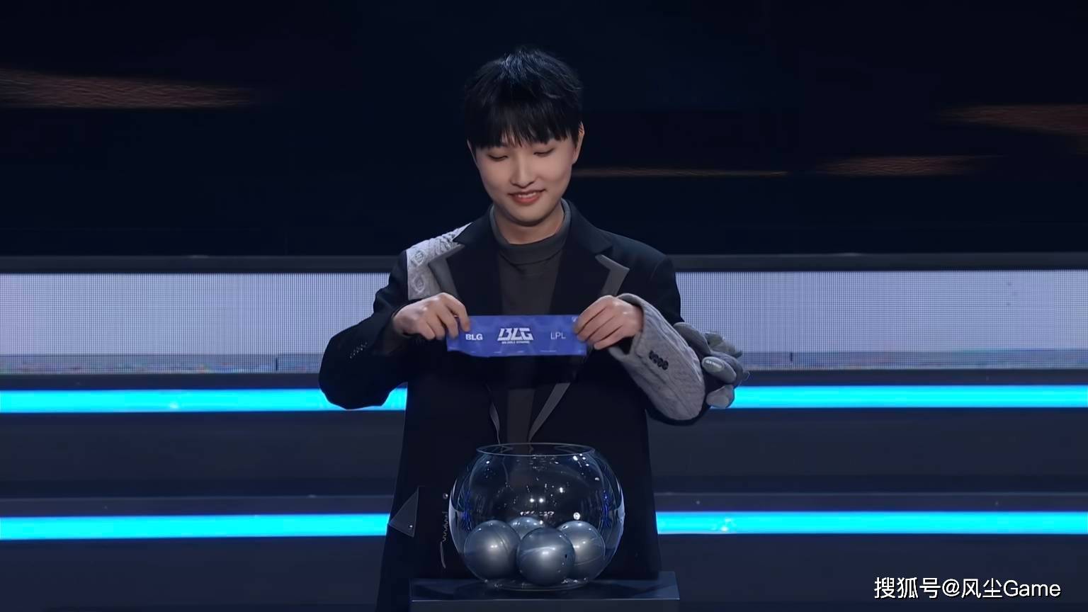 T1晋级赛被质疑做签！淘汰赛抽签规则出炉：LPL有1/3概率内战