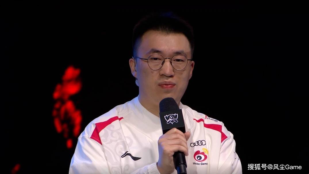 LPL全华班被打成人机！开局4分钟游戏结束，倒霉蛋ELK再遇BUG